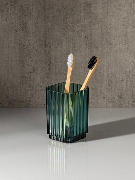 Стакан для зубных щеток 7,3x7,3x10,5см DE'NASTIA WAVE зеленый акрил 000000000001228371