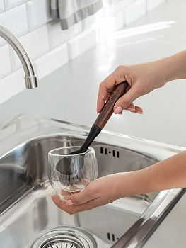 Щётка для мытья посуды 23х4,5см DE'NASTIA Dark wood бук/ПП/ПЭТ L000045 000000000001226881