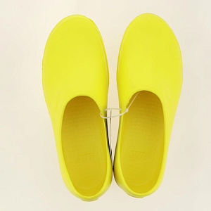 Галоши женские р.41 AYO желтый выполнены из ЭВА, обладающего антибактериальными и противогрибковыми свойствами, легкостью. Удобная колодка 000000000001206268