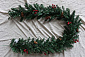Растяжка еловая 180см 150 веток ИУ с декором пвх PC04135