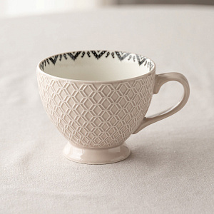 Кружка на ножке 400мл LUCKY Ромбы кайма по внутр краю ромбы бежевый фарфор 000000000001220858