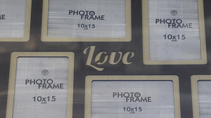 Фоторамка на 8 фото 34х65  - это стиль и изысканность Вашего дома.  Разное сочетание цветов придают фоторамке универсальность. Матер 000000000001195649