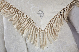 Набор ЕВРО Сантини (Цвет-Бежевый)Покрывало:240х260см(1шт),Наволочки:50х70см(2шт).80%Хлопок/20%Бамбук.SR56-212-2.4. 000000000001200045