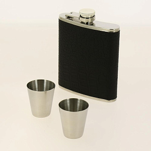 Набор подарочный Штопоры в коробке из окраш-го черного металла: фляга для спиртных напитков, 200 мл и 2 стопки, 20.2x13.2x6.7см 3781 000000000001195741
