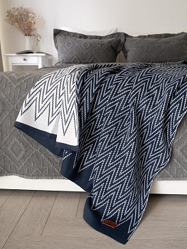 Плед двухсторонный 140x180см DE'NASTIA Зиг-заг синий/белый акрил 000000000001218622