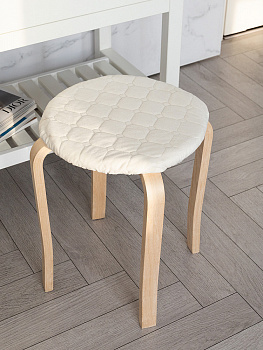 Чехол на табурет 33см DE'NASTIA круглый на резинке молочный полиэстер 000000000001229950