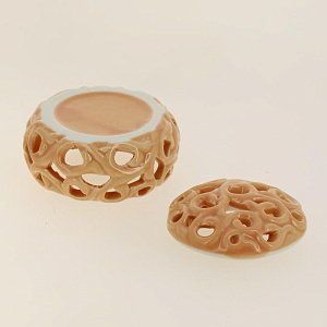 Декоративная Персиковая резная шкатулка (фарфор) / 7,5X7,5X4,5см арт.79188 000000000001195737