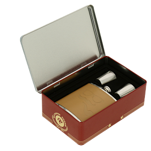 Набор подарочный 37808 "Аудиокассета" 20.2x13.2x6.7, в коробке из окраш-го черного металла: фляга д/спиртных напитков, 200 мл и 2 ст 000000000001162881