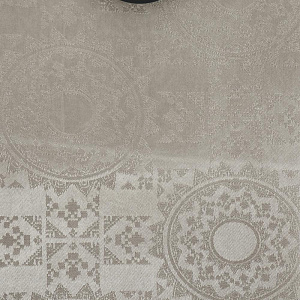 Скатерть 160х310см DE'NASTIA Талисман светло-коричневый 100% полиэстер E020161 000000000001202436