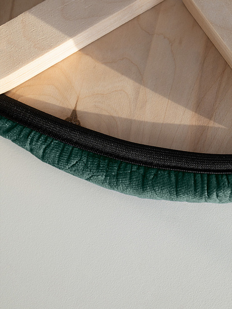 Чехол на табурет 33см DE'NASTIA круглый на резинке зеленый полиэстер 000000000001229940