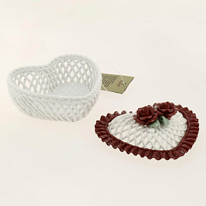 Конфетница OLAFF Сердечко КРУЖЕВА ажурная с крышкой JF-252093R 000000000001163486