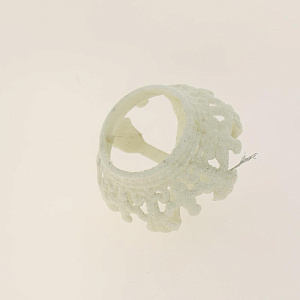 Декоративное украшение 7см Корона белый пластик R010499 000000000001191471