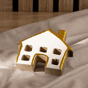 Декоративная фигурка 12x11x2,5см DE'NASTIA Домик бело-золотой дерево манго 000000000001225946