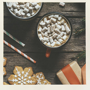 Коробка подарочная 23x23x13см РУТАУПАК Праздник для двоих квадратная 000000000001208372