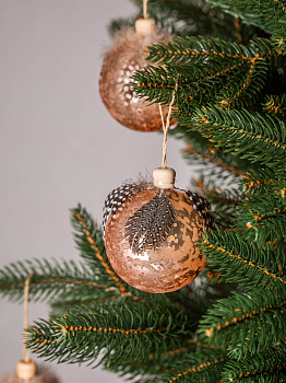 Набор новогодних шаров 3шт 8см с пером и деревянным крючком шампань пластик 000000000001209020