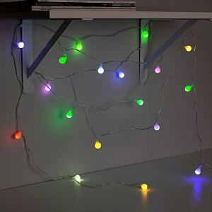 Гирлянда-Нить 5м 20LED LUAZON LIGHTING IP20 220В с насадками Шарики белые прозрачная нить свечение RG/RB мигание с насадками 000000000001207988
