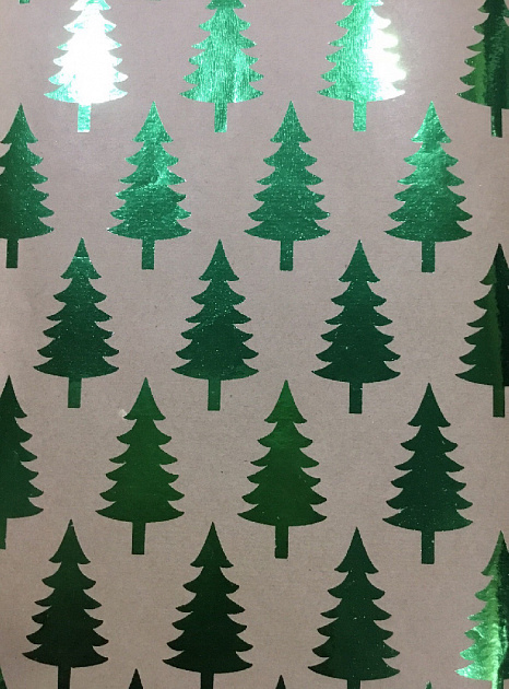 Крафт бумага Зеленые елочки в листах размером 100х70 см, немелованная, с декоративным рисунком, плотность 60 г/м2, свернута в рулон 000000000001191355