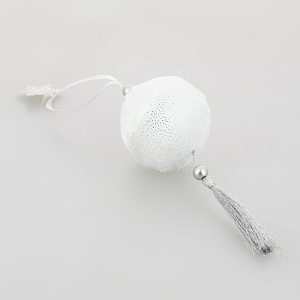 Декоративное украшение Шар с кисточкой 6см DARLENS серебро 000000000001209875
