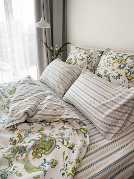 Комплект постельного бельяЕвроDE'NASTIA(пододеяльник200х220простыня230х260наволочки50x70см2шт70х70см2шт)BotehОгурцыПолоскаБелыйЗеленыйСинийЖатыйХлопок 000000000001227510
