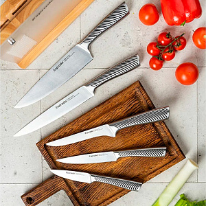 Набор кухонных ножей 5шт с подставкой ESPRADO Alivio нержавеющая сталь Набор кухонных ножей 5шт с подставкой ESPRADO Alivio нержавеющая сталь 000000000001211537