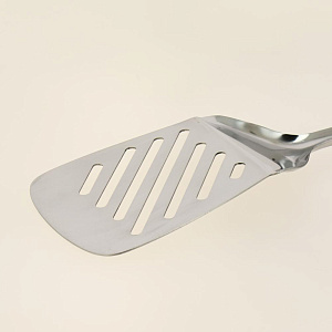 Лопатка с прорезями 34см FACKELMANN Belloni нержавеющая сталь 000000000001185246