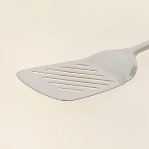 Лопатка с прорезями 34см FACKELMANN Belloni  черный пластик/нержавеющая сталь 000000000001192569