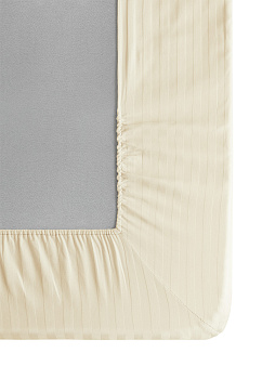 Проcтыня на резинке 160х200+25см DE'NASTIA молочная сатин-страйп хлопок100% 000000000001212965