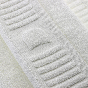 Коврик для ванной махровый DE'NASTIA 50х70см белый 100%Хлопок пл.720г/м2 M000001 000000000001108237
