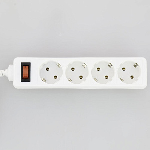 Фильтр сетевой 5м 4 розетки LUAZON LIGHTING 2200Вт 10А 220В белый 000000000001205715