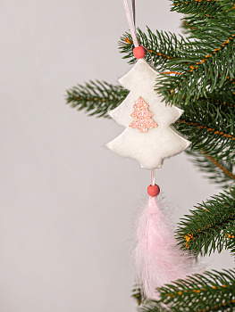 Декоративное украшение Елочка 20см DARLENS с пушистым хвостиком белый 000000000001209890