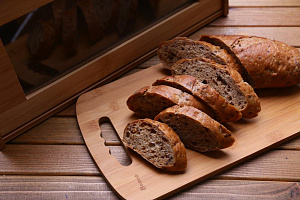 Доска разделочная 28х18х1см BRAVO с ручкой бамбук 000000000001169796