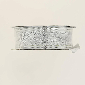 Новогодняя лента Серебрянный орнамент из полиэстера на картонной катушке с запаянной кромкой 270x2,5x0,01см 82321 000000000001201780