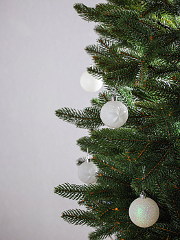 Набор украшений декоративных 9шт белый пластик (шар матовый 8см-2шт, шар с блестками 8см-2шт, шар с рисунком 8см-5шт) 000000000001208309