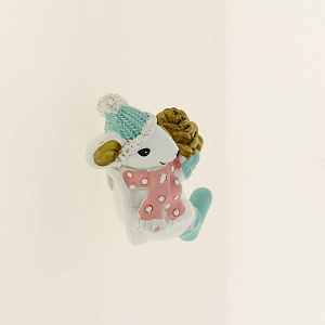 Декоративная фигурка Мышка с Шишкой из полирезины / 8х5х3см арт.80059 000000000001191334