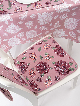 Подушка на стул DeNASTIA Коллекция "Пионы" 33*38*38см Хлопок70%/ПЭ30% бордовый/розовыйP111186 000000000001202914