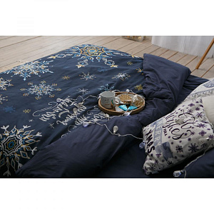 Комплект постельного белья "Этель" евро Зимние бабочки 200х215см, 220х240см, 70х70см-2шт, 100% хлопок поплин 4349477 000000000001202315