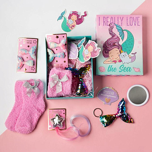 Набор подарочный KAFTAN "I love the sea" носки 18-20см и аксессуары 4678896 000000000001202329