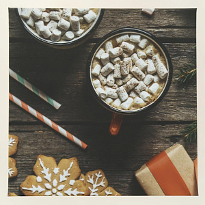 Коробка подарочная 21x21x11см РУТАУПАК Праздник для двоих квадратная 000000000001208373