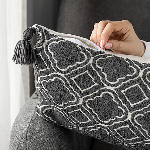 Подушка декоративная 30х60см DE'NASTIA тафтинг барокко на молнии с кисточками графит полиэстер/хлопок/вискоза 000000000001226982