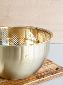 Дуршлаг 22x15x8см DE'NASTIA светло-золотистый нержавеющая сталь Дуршлаг 22x15x8см DE'NASTIA светло-золотистый нержавеющая сталь 000000000001227997