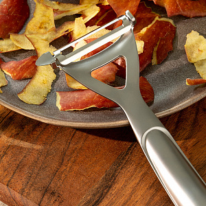 Овощечистка 17x6,5x2см DE'NASTIA матовое покрытие черный цинковый сплав/ТПР 000000000001223986