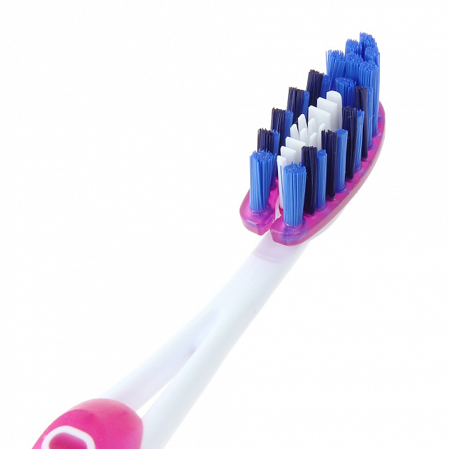 Зубная щетка 3D White Luxe Pro-Flex Oral B P&G, средняя 000000000001093293