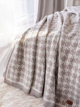 Плед 150х200см DE'NASTIA Гусиные лапки молочный/бежевый 100%акрил 000000000001212169