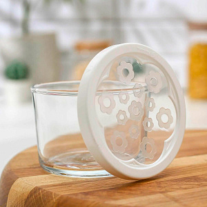 BASIC Контейнер 220мл 8,5х8,5х6см PASABAHCE белая крышка стекло 000000000001210197