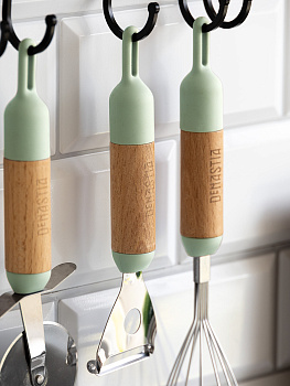 Овощечистка 20x5см DE'NASTIA деревянная ручка из бука мятный нержавеющая сталь 000000000001213995