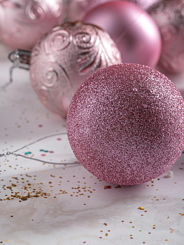 Набор украшений декоративных 9шт розовый пластик (шар матовый 6см-2шт, шар с блестками 6см-2шт, шар с рисунком 6см-5шт) 000000000001208302