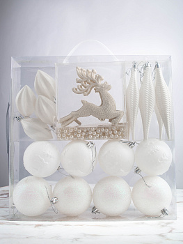 Набор украшений декоративных 25шт белый пластик (шар матовый+с рисунком 8см по 4шт,сосулька 15см-6шт,олень 13х14см-6шт,шишка 4,5х8,5см-4шт,бусы 360см) 000000000001208311