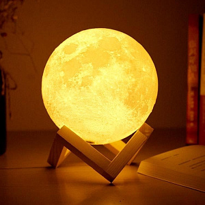 Светильник-ночник 15см Луна на подставке 000000000001219421