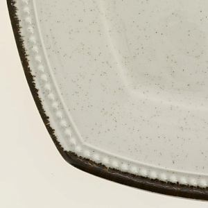 Тарелка обеденная 26см DE'NASTIA DONNA молочный фарфор 000000000001209931