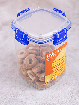 Контейнер 900мл SISTEMA для хранения печенья и других сухих и продуктов. Усиленный силиконовый уплотнитель.Можно мыть в посудомоечной машине. 881332 000000000001204675